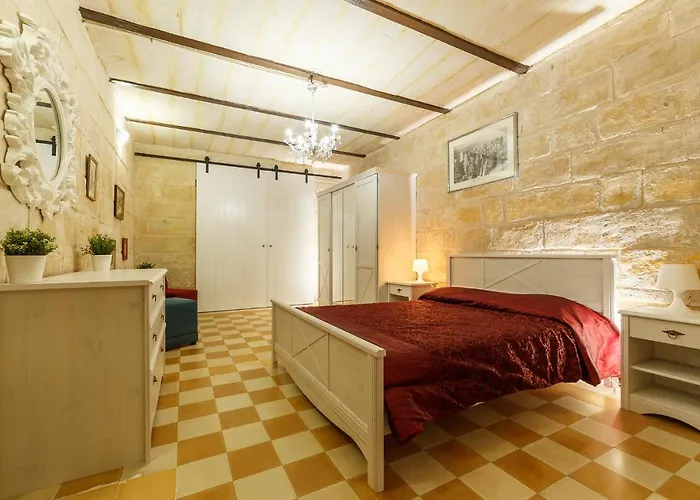 Sant'elmo House La Valletta